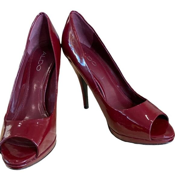Aldo shoes stiletto 4.5” heels 1/2” platform peep almond toe size 38. Burgundy - Picture 12 of 12